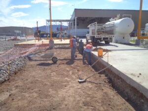 Piso de tanque refrigerante Planta Ford