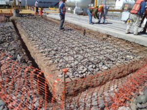 Piso de tanque refrigerante Planta Ford