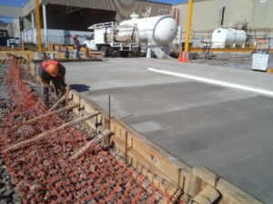 Piso de tanque refrigerante Planta Ford