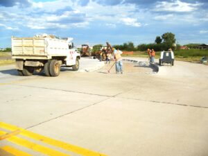 Renovación de losas en Área de pista. Aeropuerto de Hermosillo