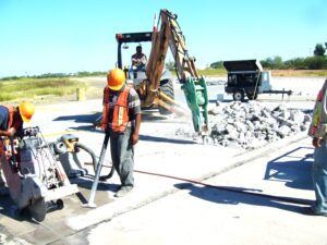 Renovación de losas en Área de pista. Aeropuerto de Hermosillo