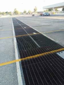 Trabajos en estacionamiento en Planta Ford
