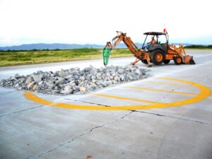 Renovación de losas en Área de pista. Aeropuerto de Hermosillo